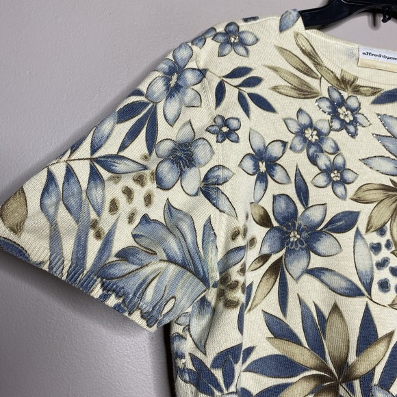 Vintage ALFRED DUNNER Cream Blue Beige Floral Beaded Knit Top Short Sleeve SZ 1X - Picture 4 of 14